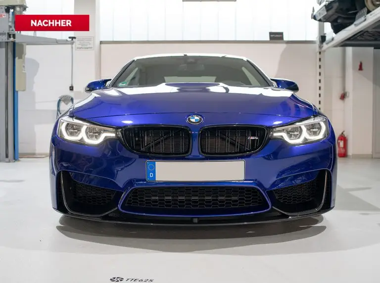 BMW M4 Competition san marino blau mit Carbon Paket und Aero Frontcarbon Kit